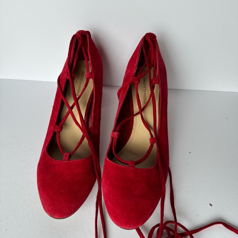 Sal’s Fifth Ave red lace up heels